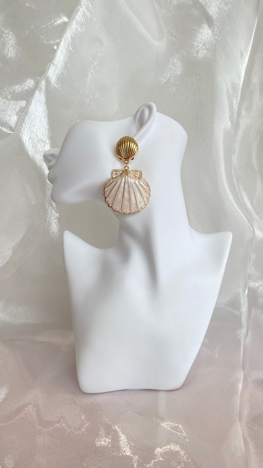 Clam Shell earrings