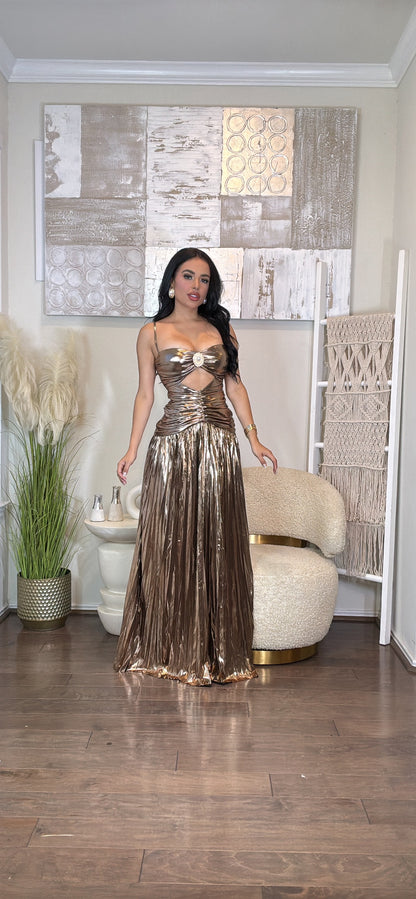 Metallic goddess