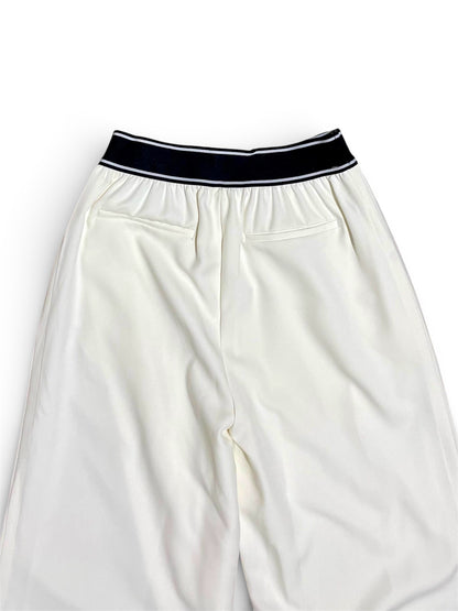 Relaxed-Fit Cream Blazer Set