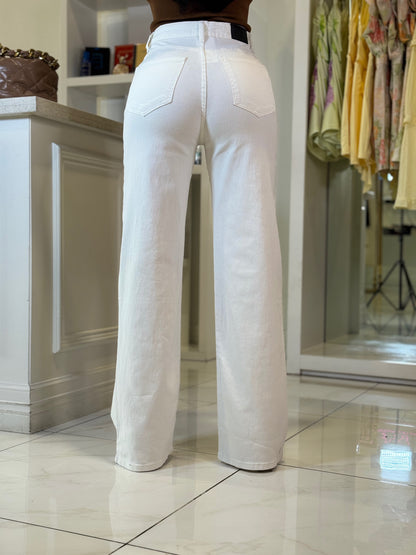 Aritzia jeans